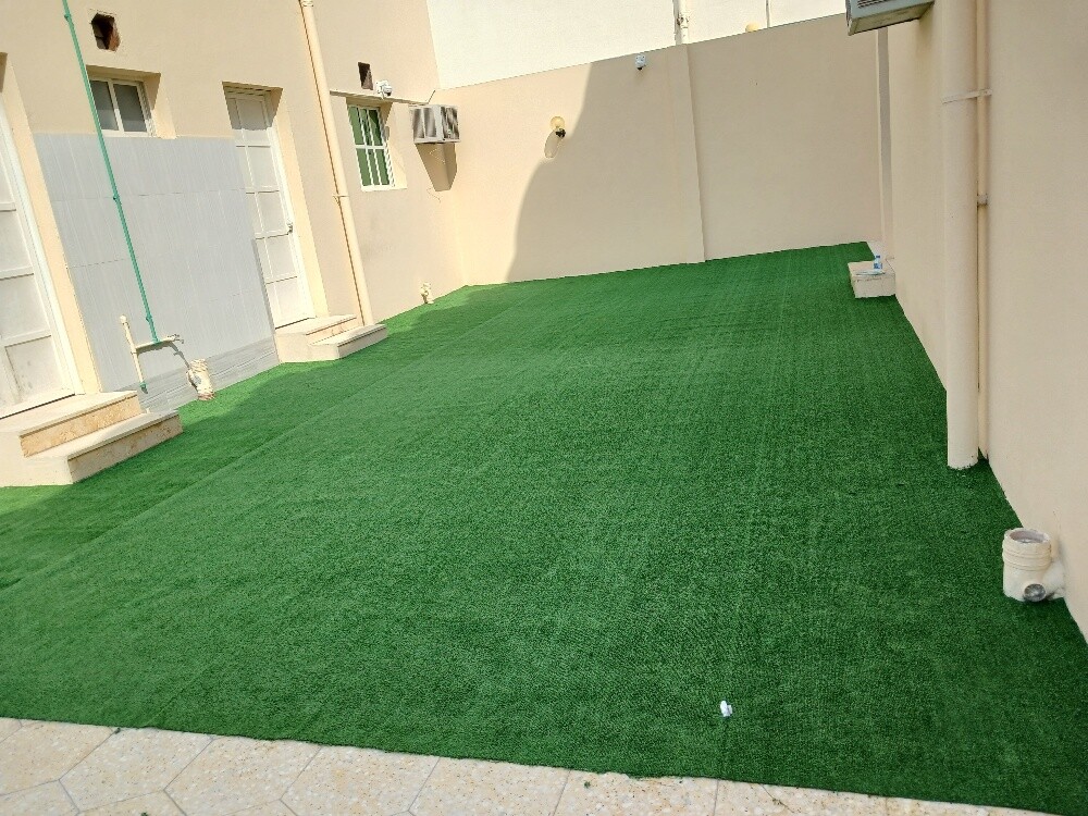 عشب صناعي، سجادة عشبية - 1
