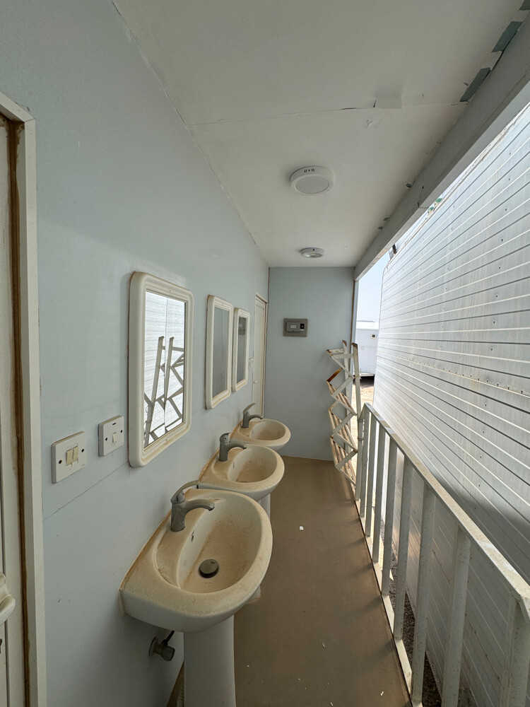 TOILET Portable cabin Toilets - 1