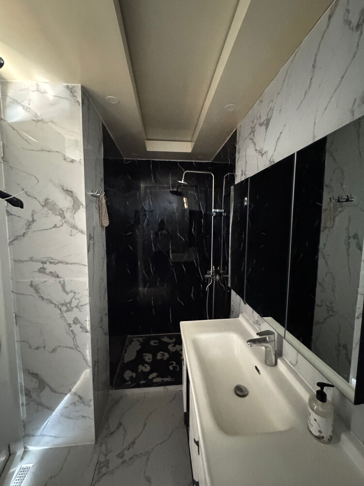 Room cabin with bathroom - 4