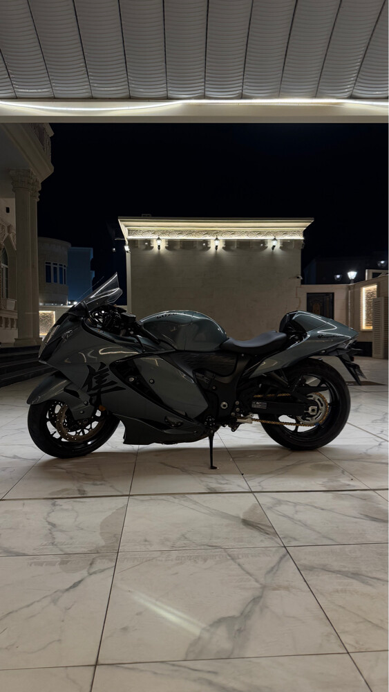 suzuki hayabusa 2025 - 3