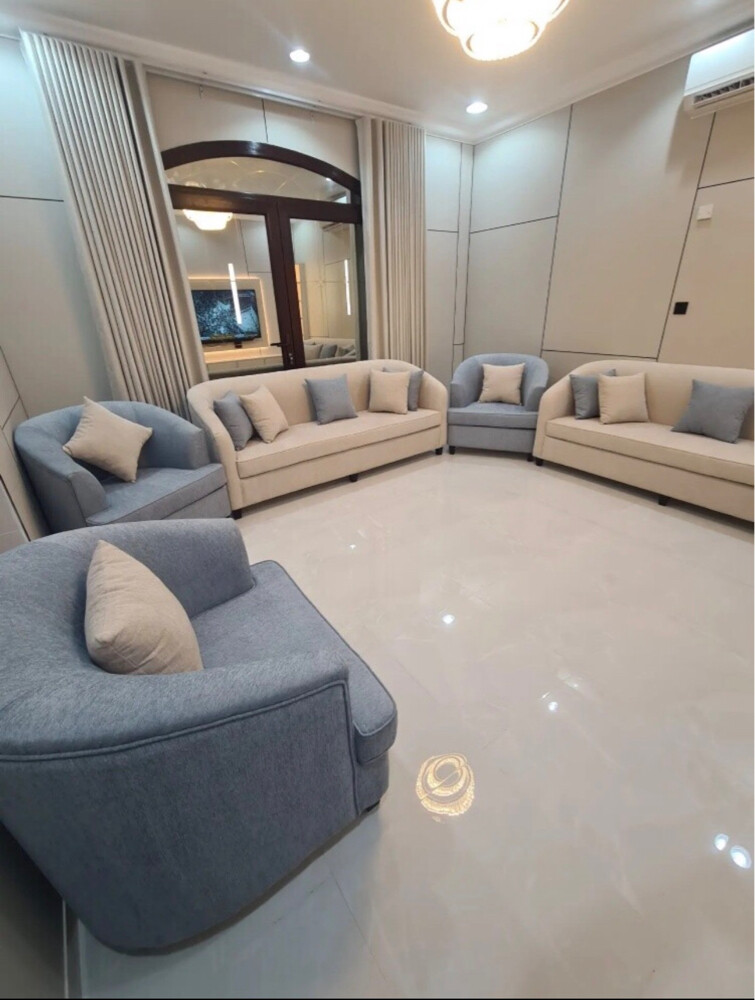 FOR SALE readymade SOFA  - 1