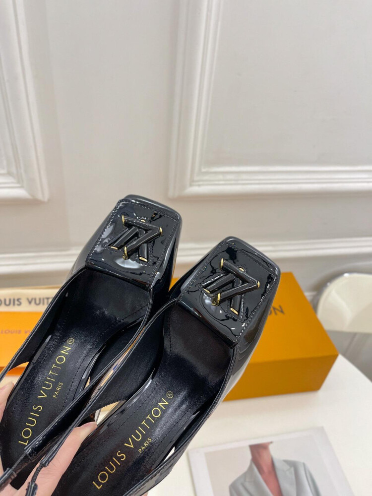 LV shoes size 39 - 6