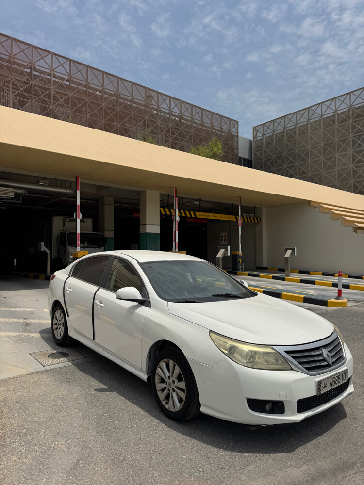 رينو سفران ٢٠١١ - 5