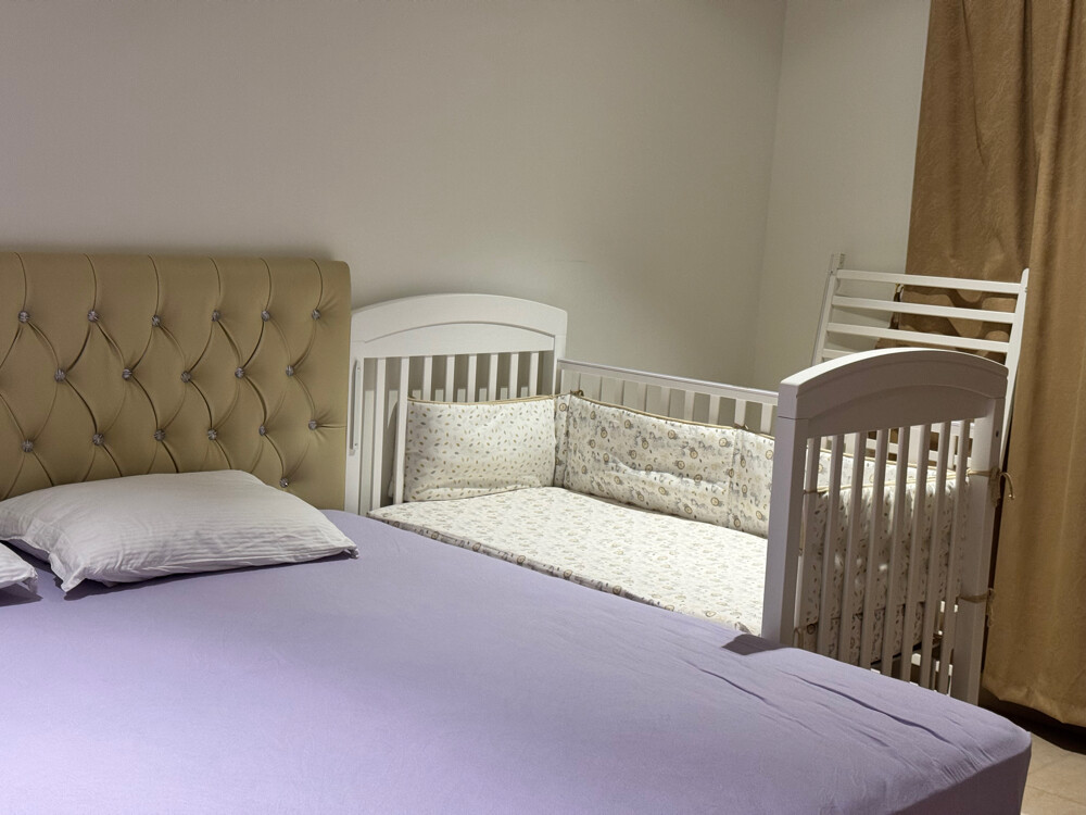baby cot with mattress - 10