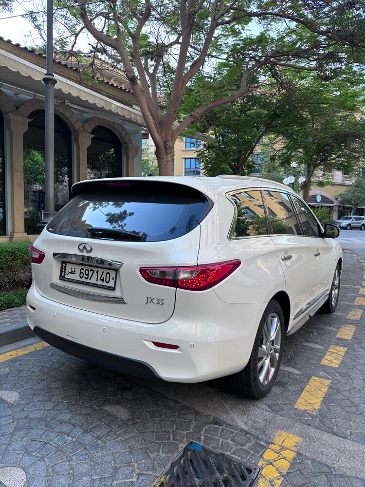 Infiniti jx35 comfort - 2