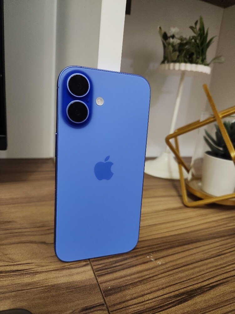 iphone 16 read details - 2