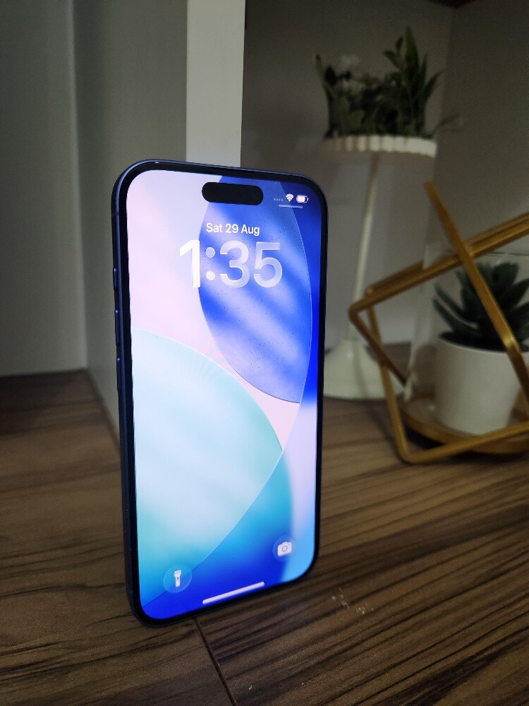 iphone 16 read details - 4