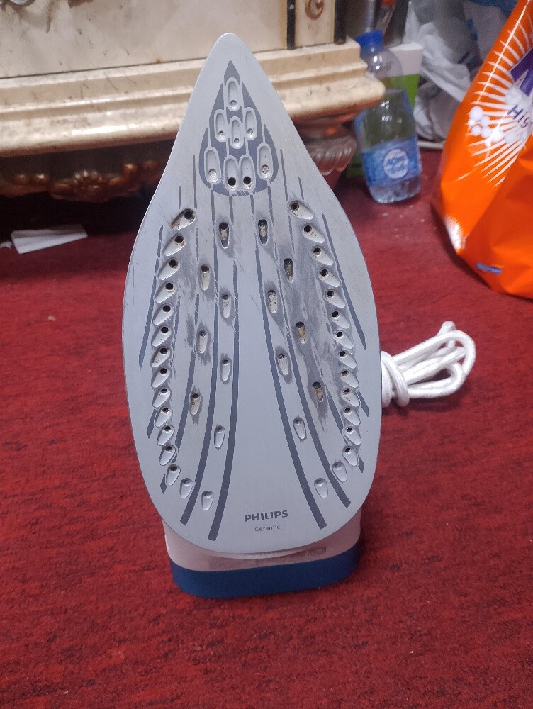 Philips Steam Iron - 3