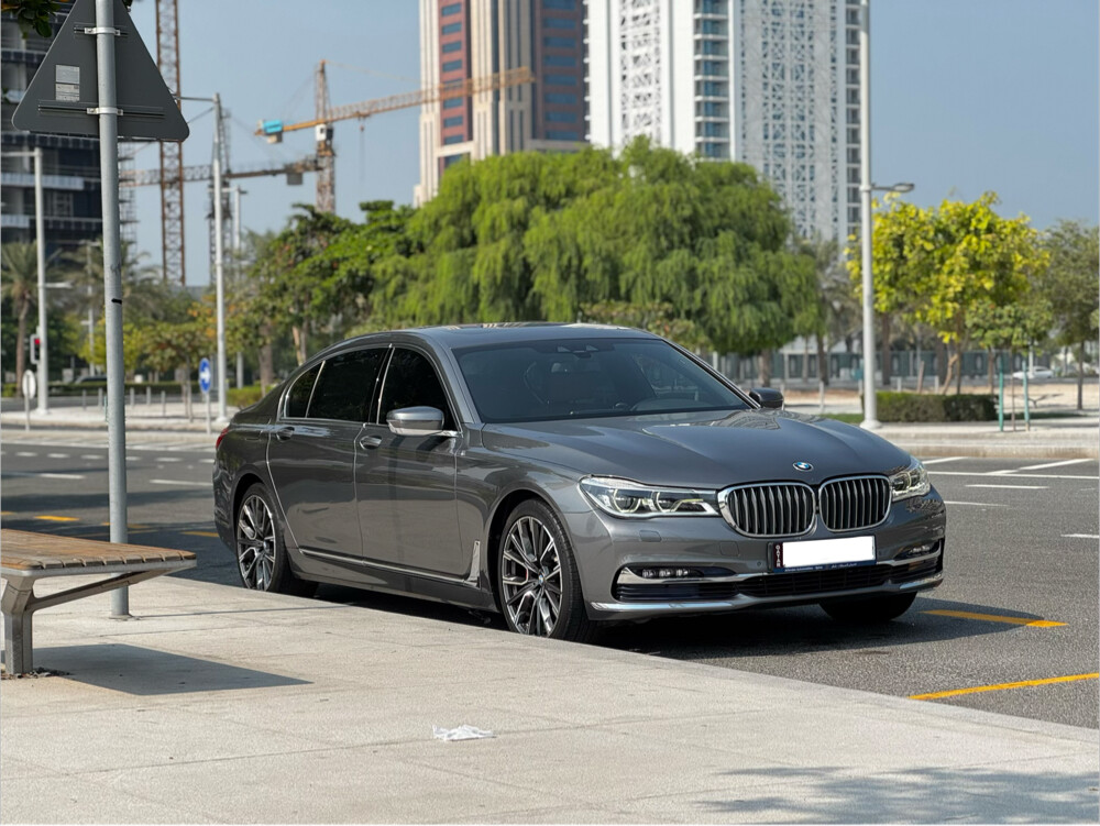 BMW 730 Li - 1
