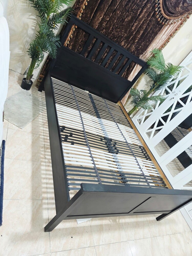 bed size 140+200 cm Have matrass - 1