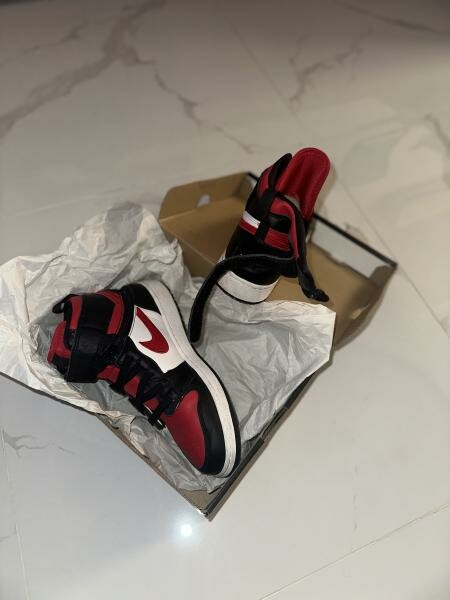 Air Jordan 1 High FlyEase - 4