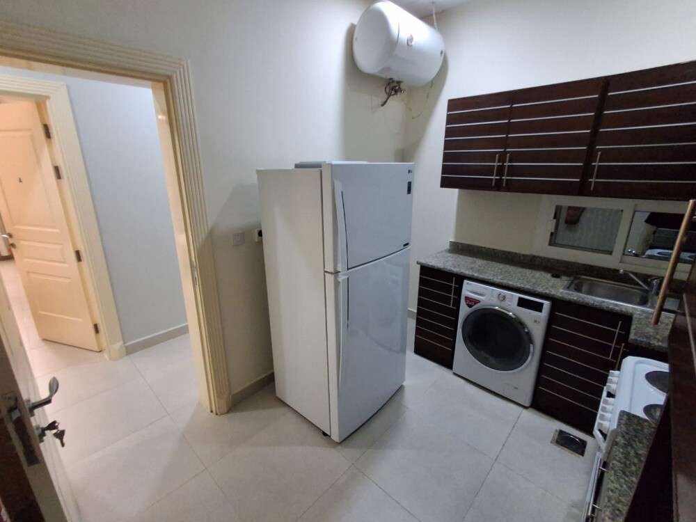 Fully Furnished 2BHK, Old Airport - 23
