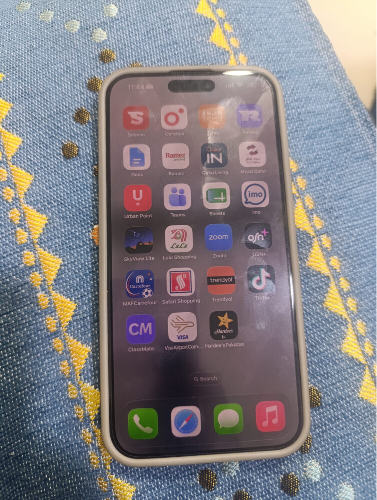 iphone pro max  - 2
