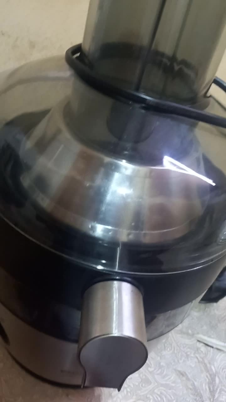 PHILIPS JUICER - 8