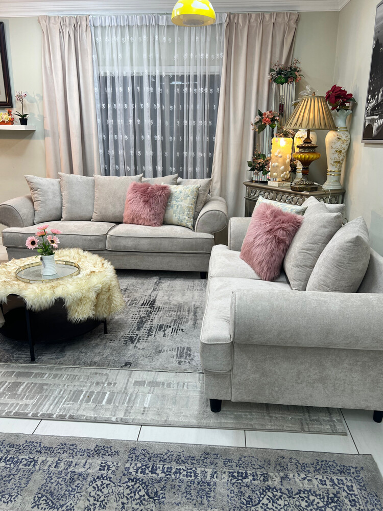 Sofa set form home r us for sale - 3