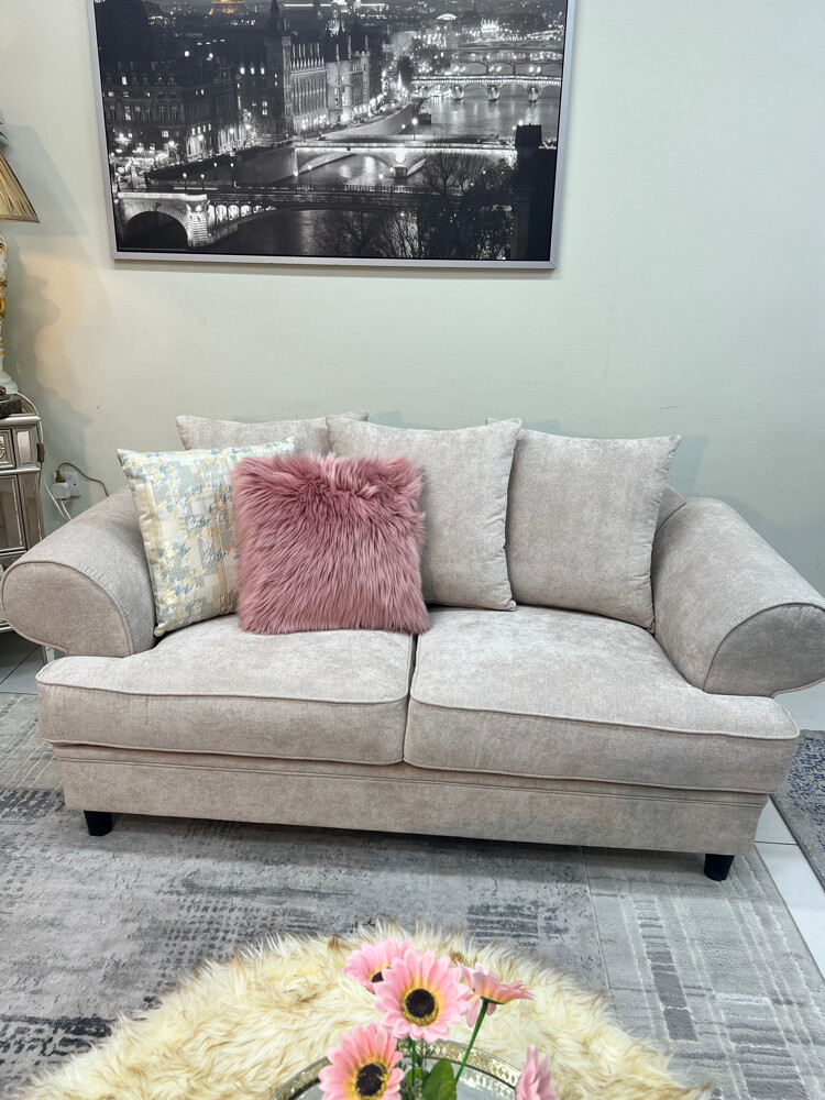 Sofa set form home r us for sale - 4