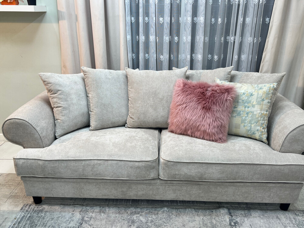 Sofa set form home r us for sale - 2