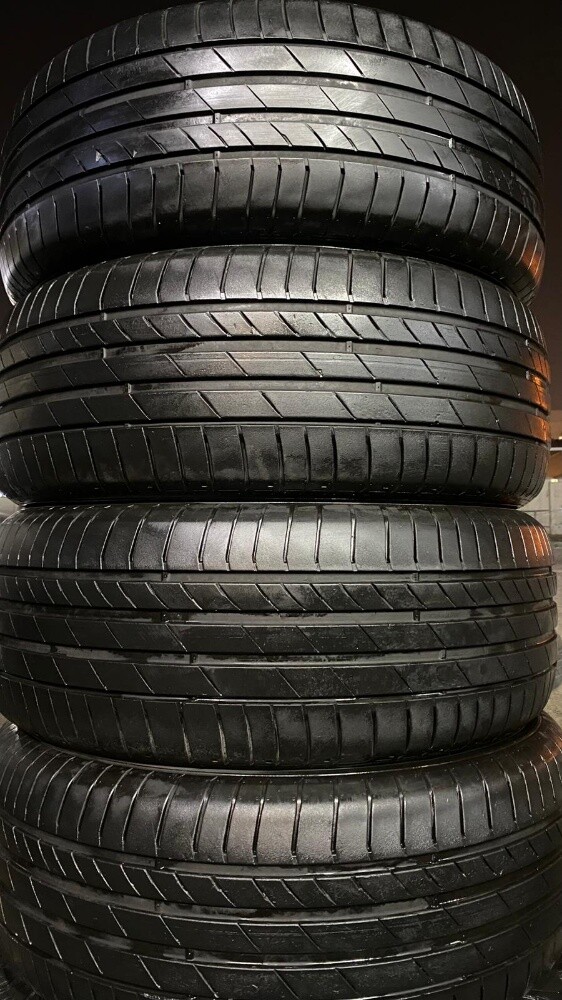 285/60/18# Kumho brand tire - 2