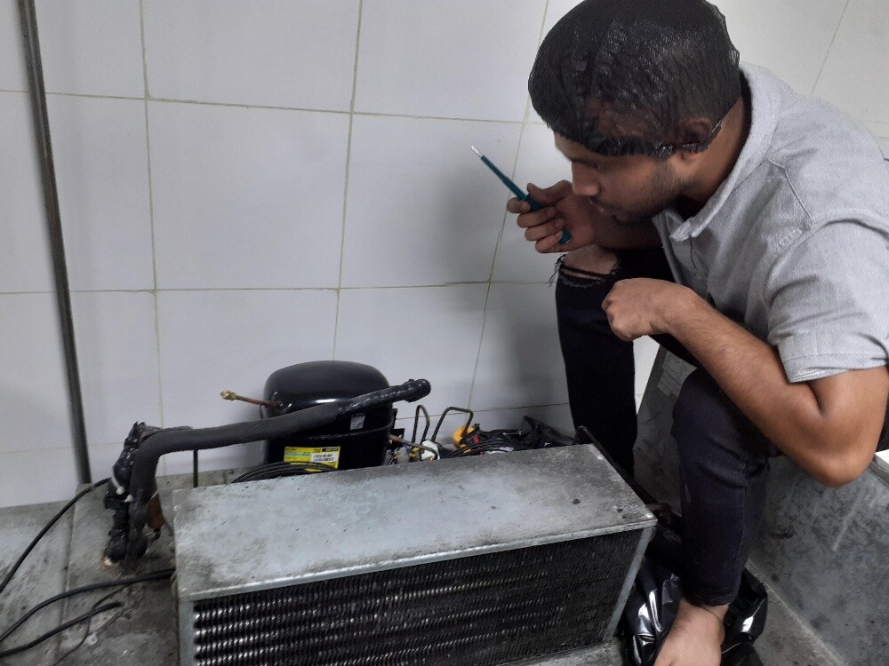 Chiller refrigerator repair service - 2