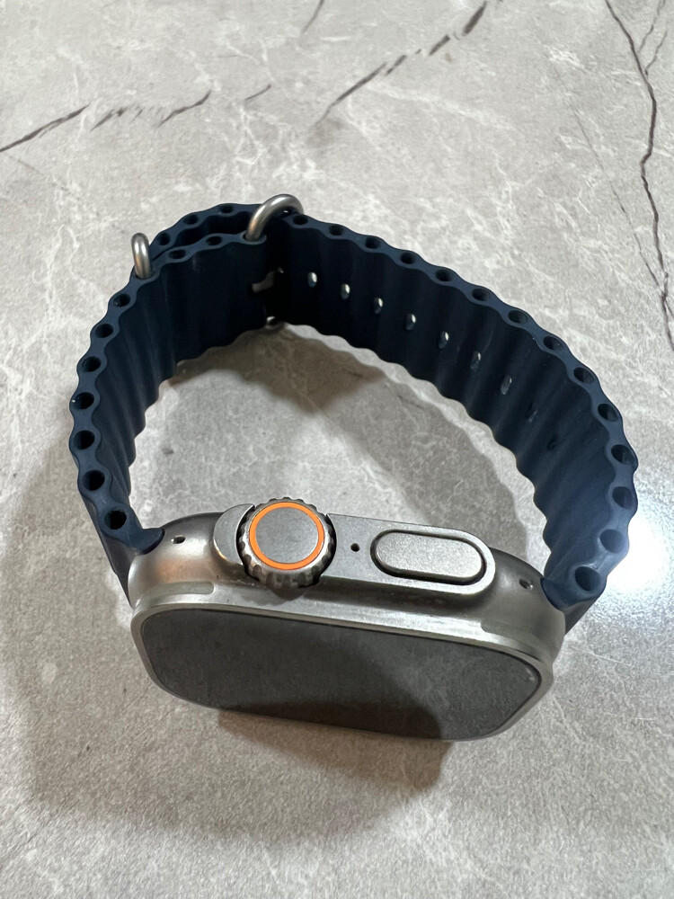 Apple Watch Ultra 2 very clean - 13