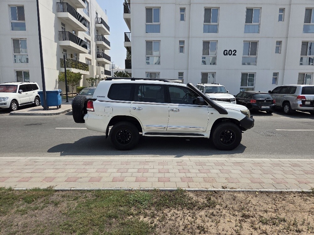 Landcruiser 2011 VXR - 7