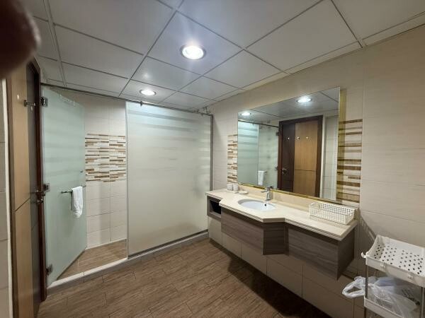 BALCONY SEA VW 1BR - LUSAIL MARINA - 12