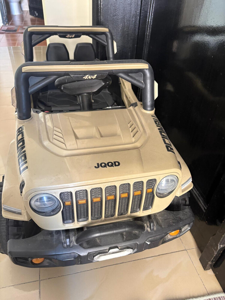 Kids Electric Jeep / Ride-On Car fo - 4