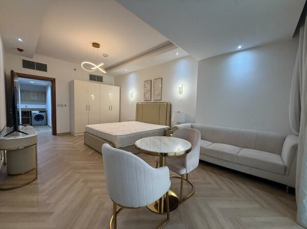 STUNNING SEA VIEW - LUSAIL 1BR - 7