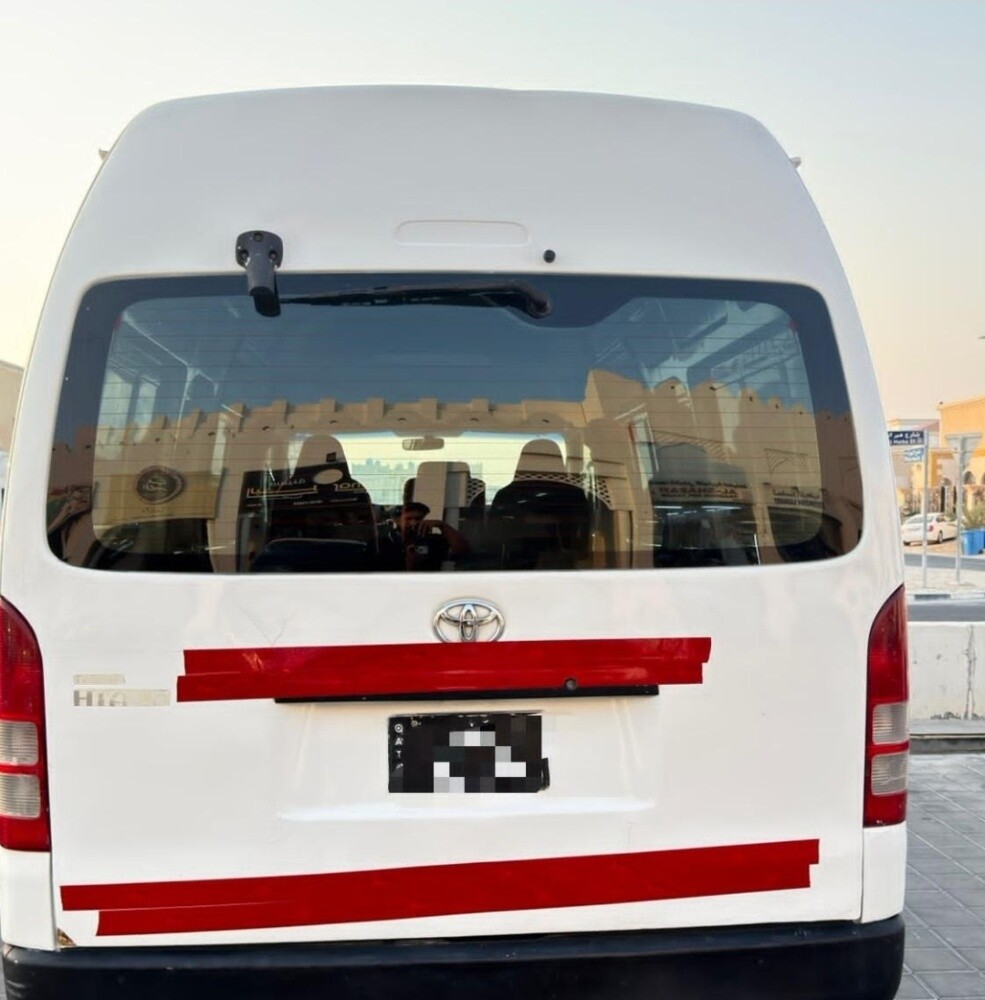 TOYOTA HIACE HIGHROOF - 2