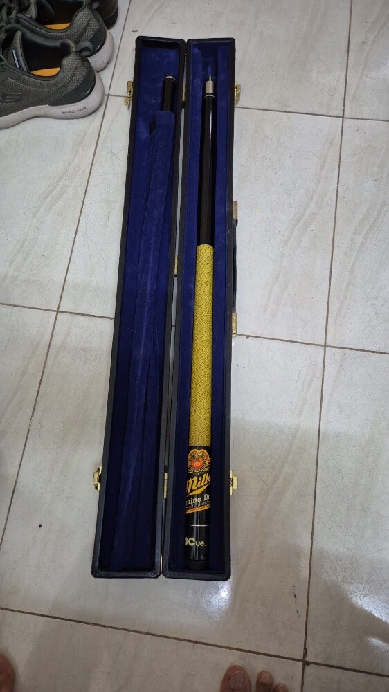 Billiards Cue with box. 3 numbers. - 2