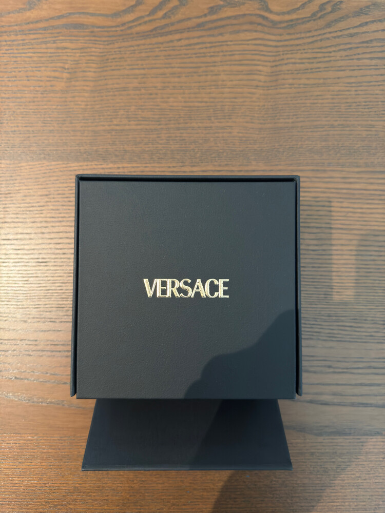 Versace v code watch - 4