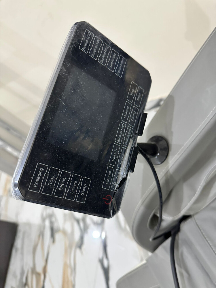 Massage chair  - 4