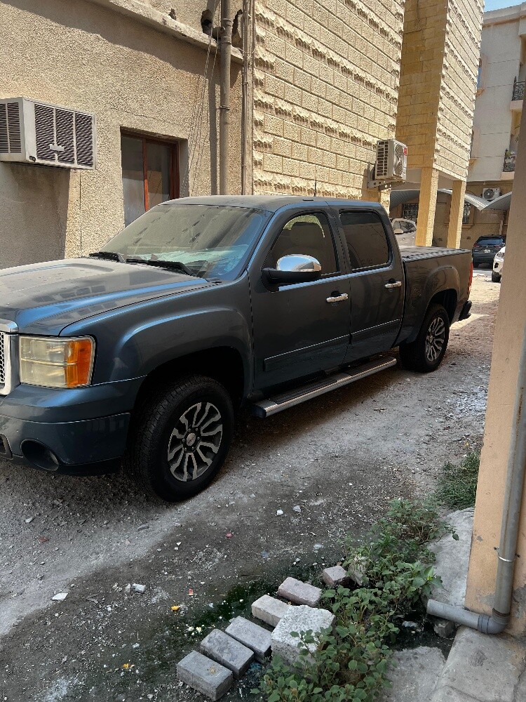 جي ام سي دبل - 1