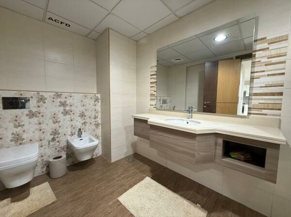 CITY VIEW 1BR WITH BALCONY - 12
