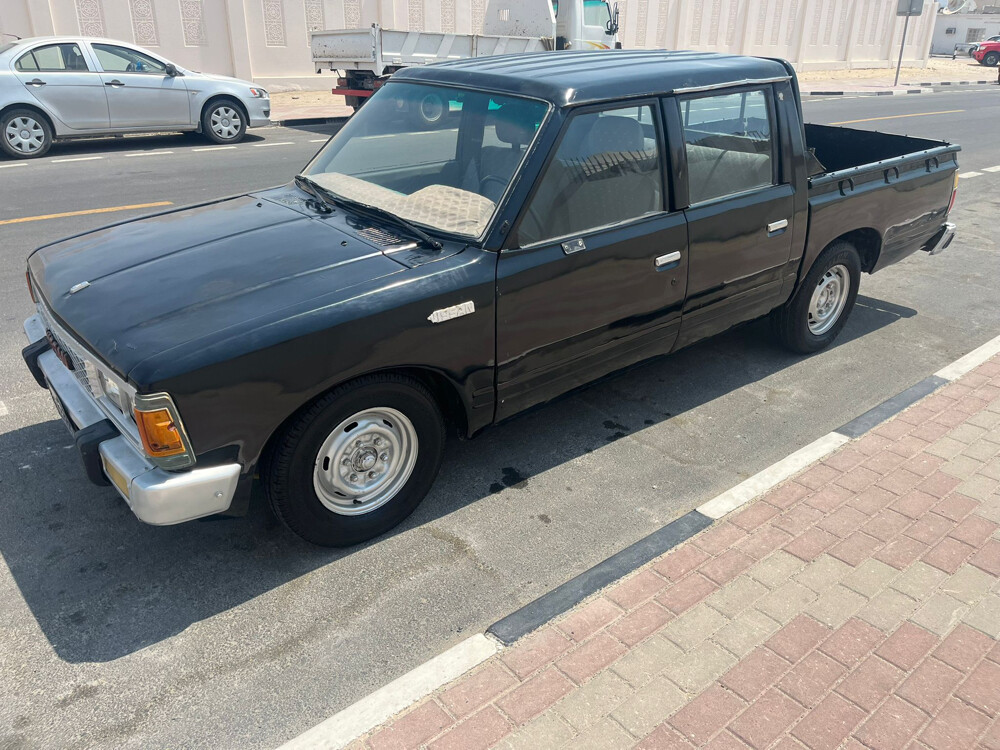 للبيع بيك اب داتسون 1985 - 4