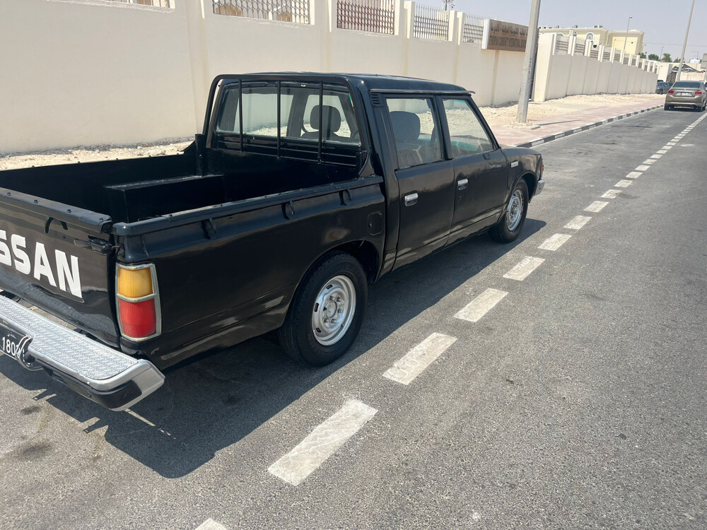 للبيع بيك اب داتسون 1985 - 2