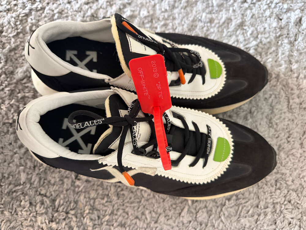 Original Off-White Odsy-1000 - 1