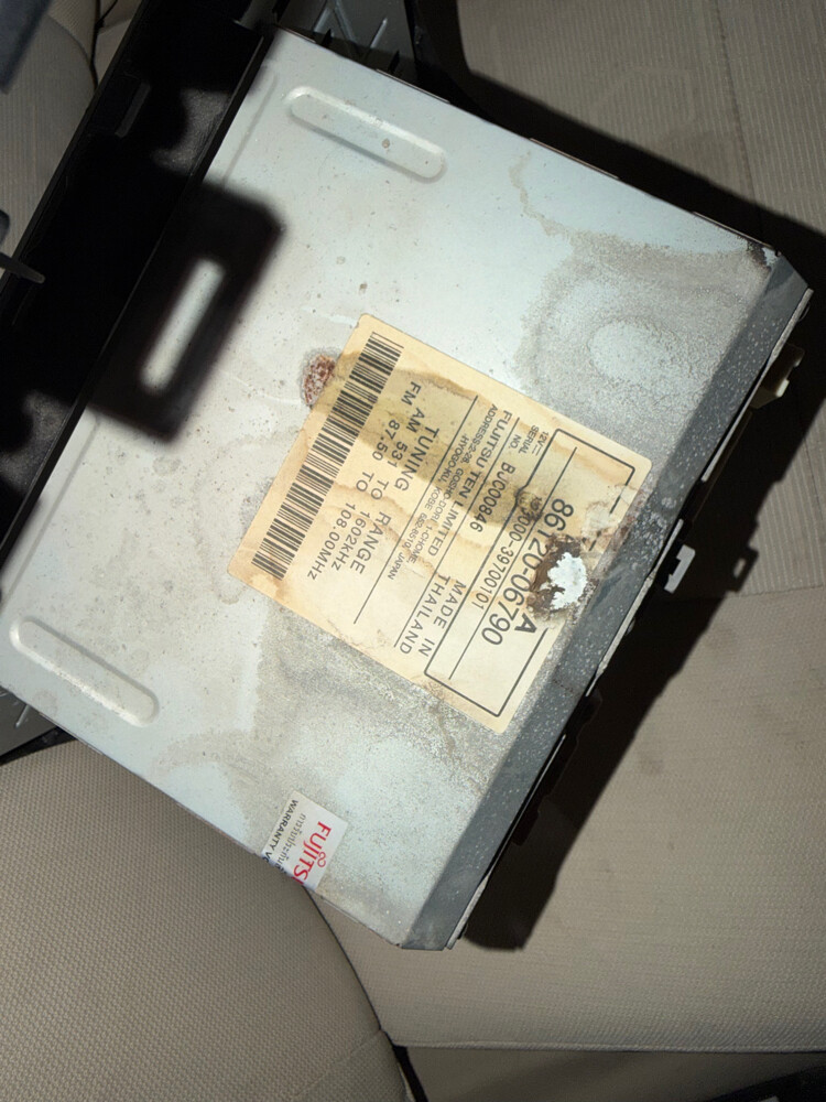 Toyota Camry 2012-2017 radio - 3