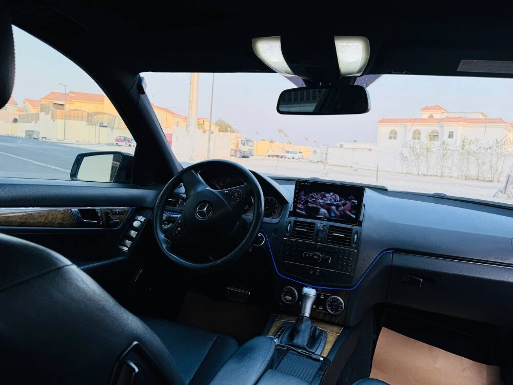 Mercedes Benz c class - 5
