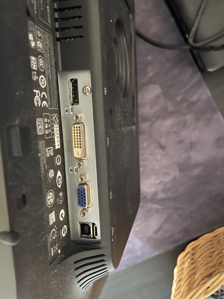 monitor  - 2