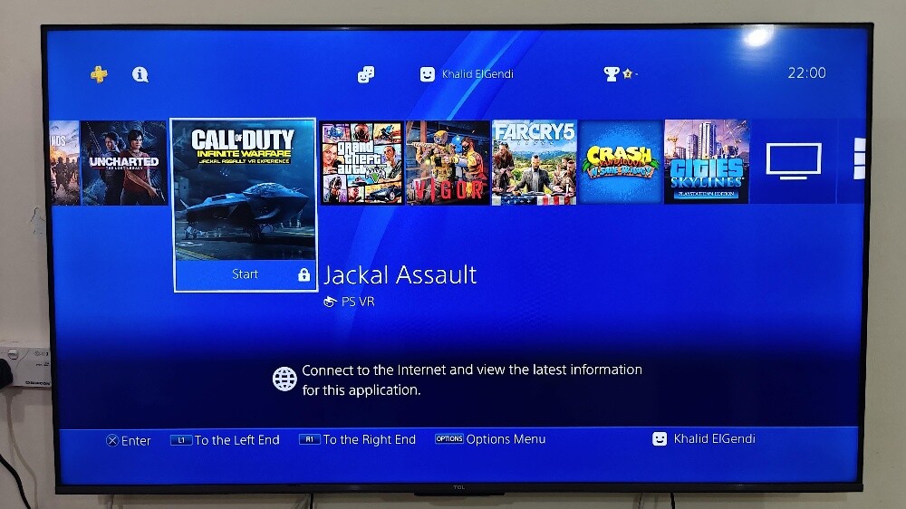 PlayStation 4 Pro 1TB - Like New - 5