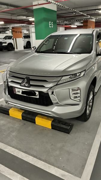 Mitsubishi Montero Sport GLS 4WD - 1