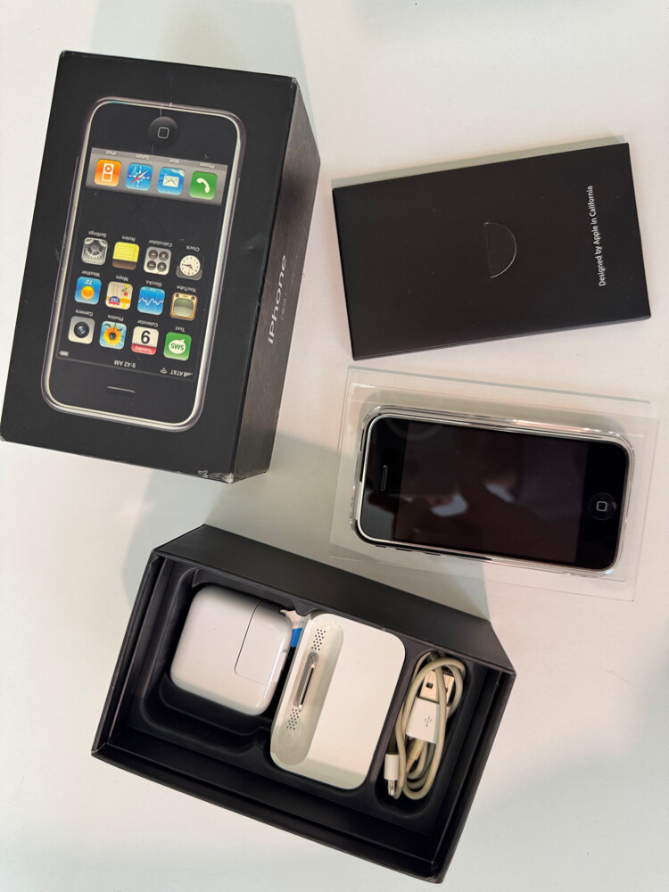 iPhone EDGE - iPhone 2G - 1st_gen. - 3