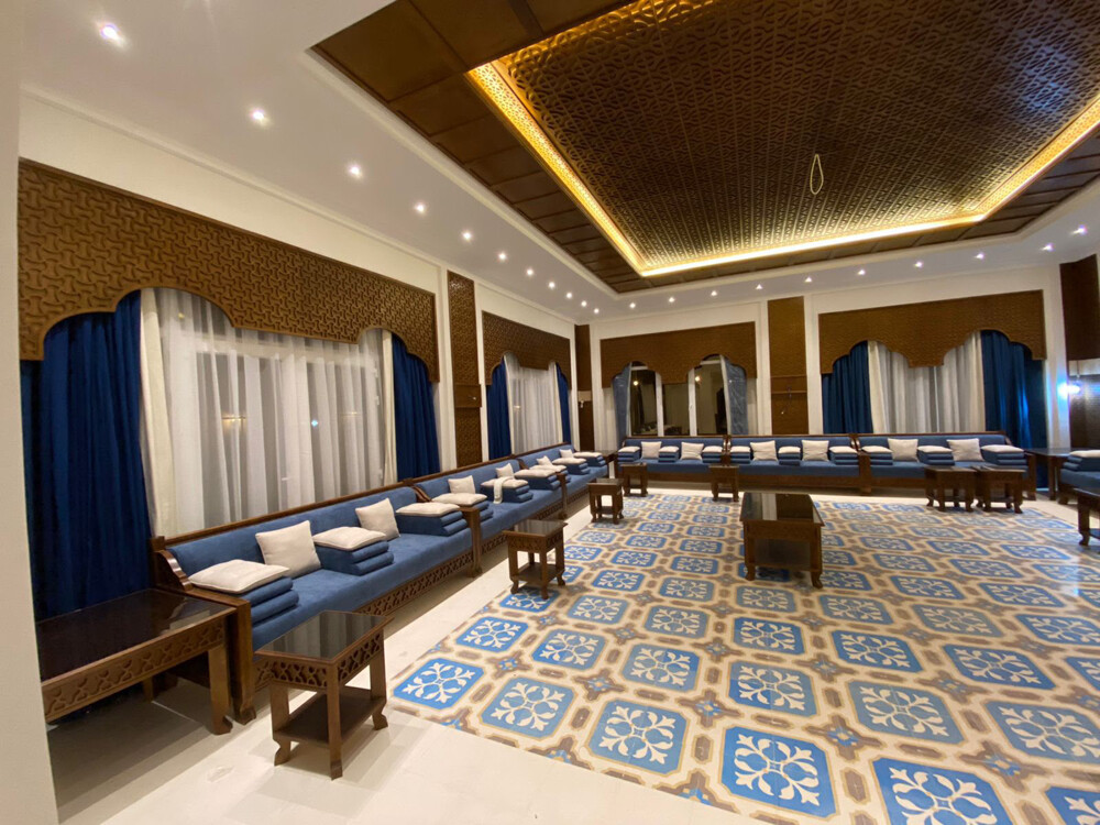 REGENT DECORATION & FURNITURE - 14