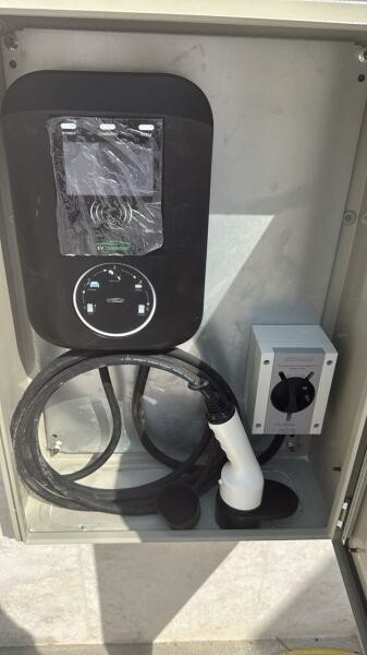 EV Car Chargers - Single & 3 Phase - 8