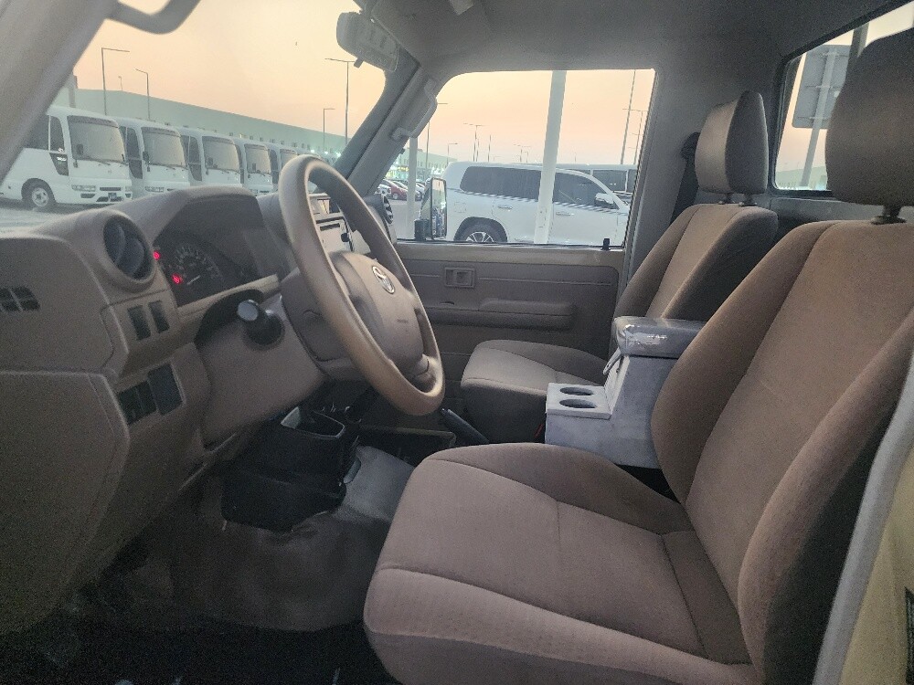 Toyota LX V8 - 7