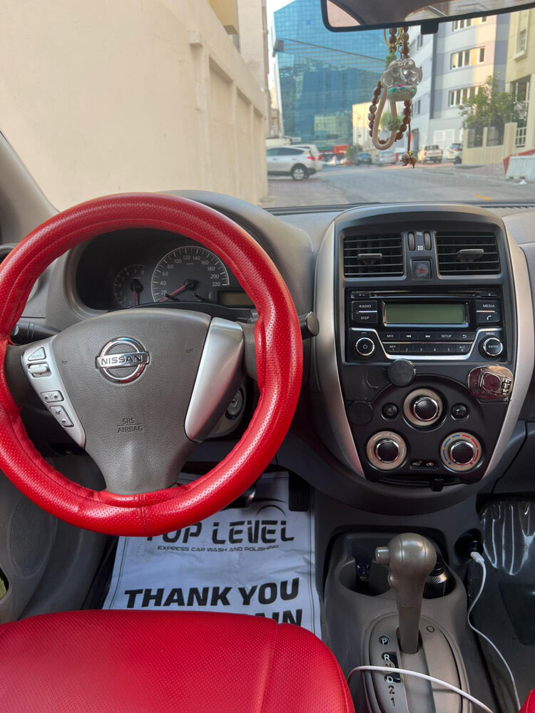 Nissan sunny 2016 - 4