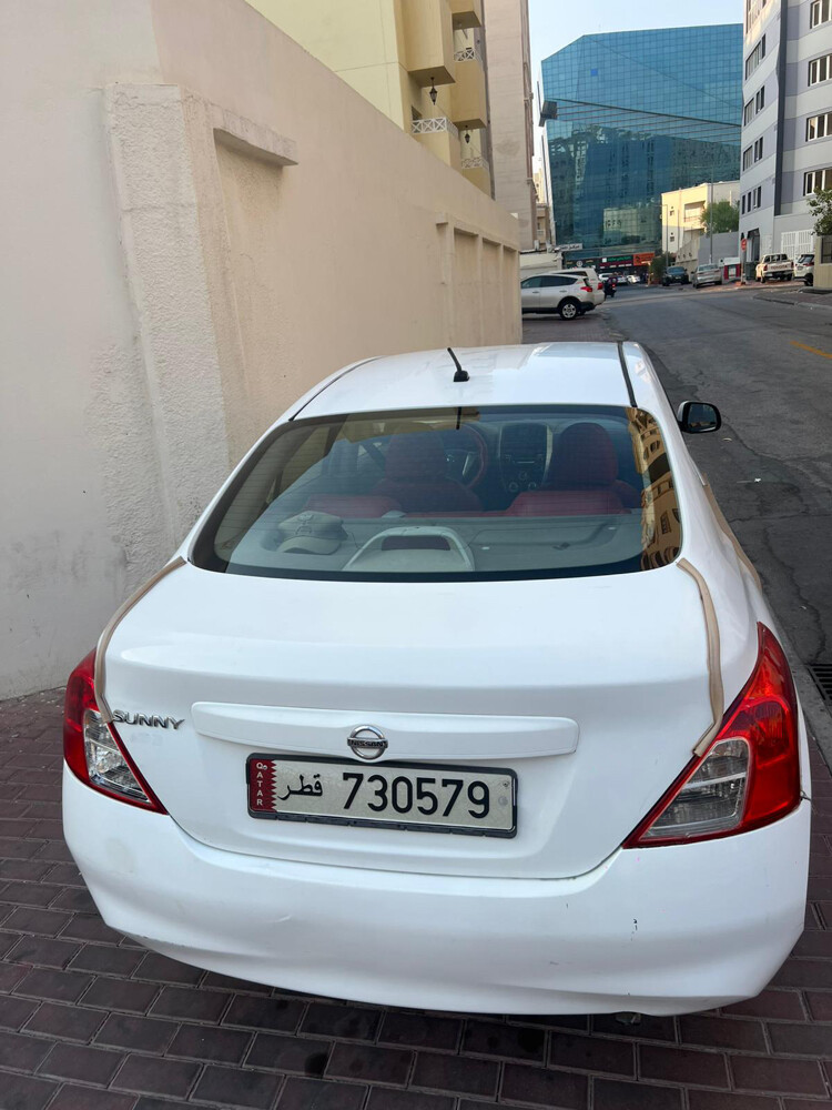Nissan sunny 2016 - 5