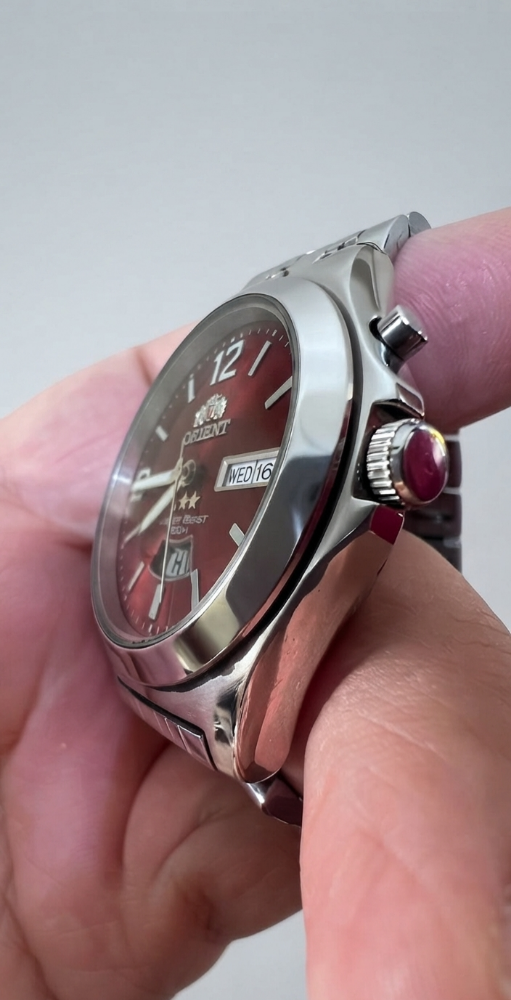 vintage Orient Tristar watch - 4