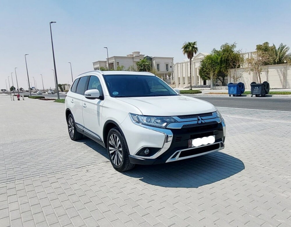 MITSUBISHI OUTLANDER - 4